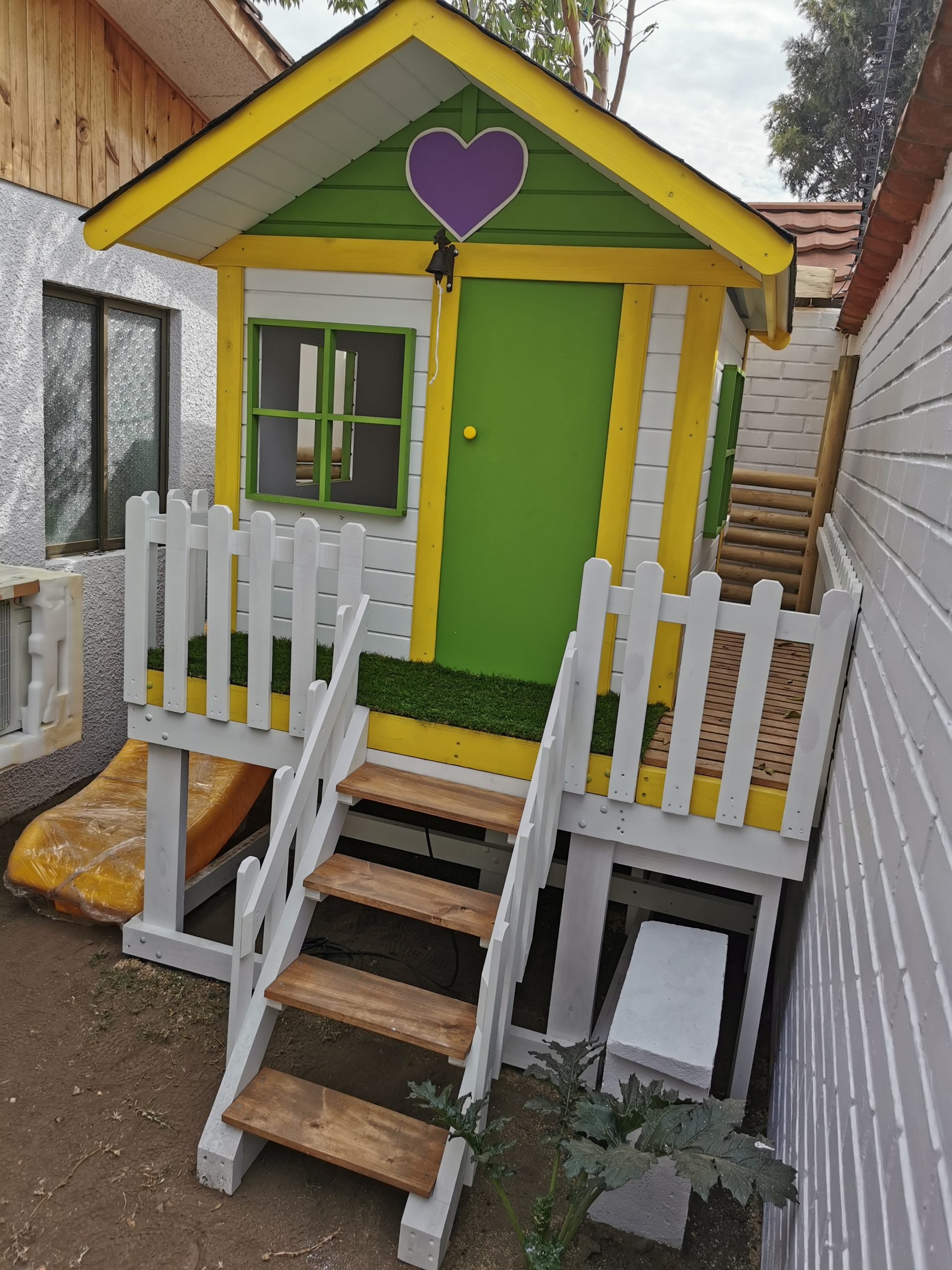 casita con resbalin